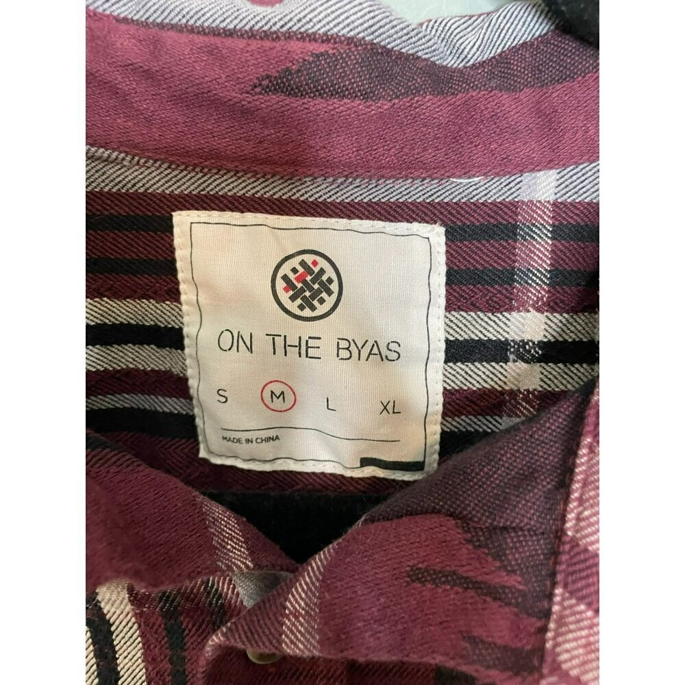 On the Byas Men's Medium Plaid Western Maroon LS Button Down Collared Shirt - Picture 3 of 8
